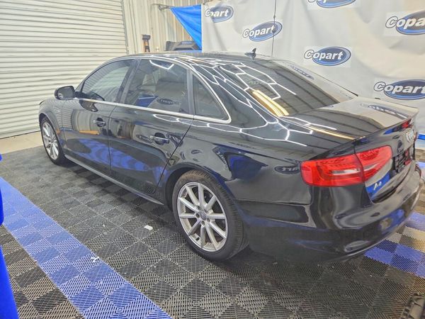 2015 AUDI A4