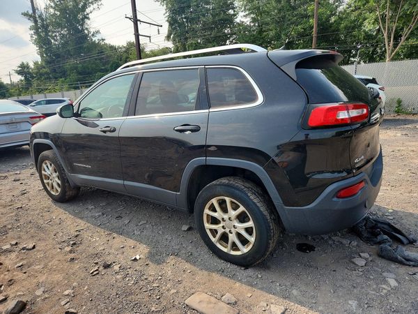 2015 JEEP CHEROKEE LATITUDE 4X4