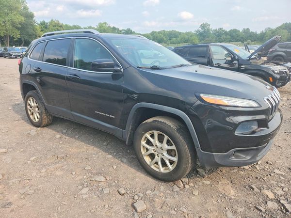 2015 JEEP CHEROKEE LATITUDE 4X4