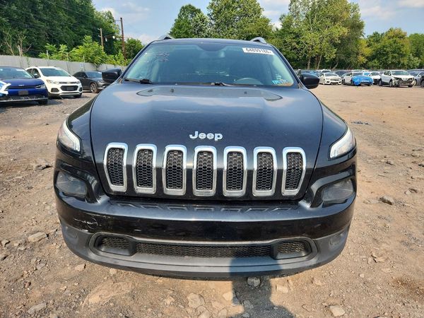 2015 JEEP CHEROKEE LATITUDE 4X4