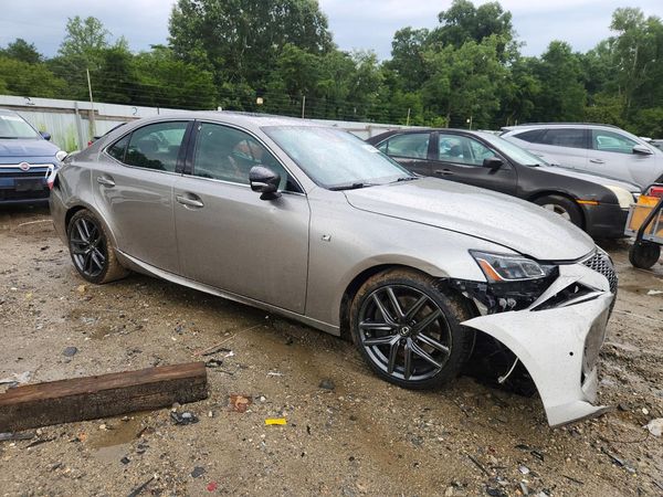 2019 LEXUS IS
