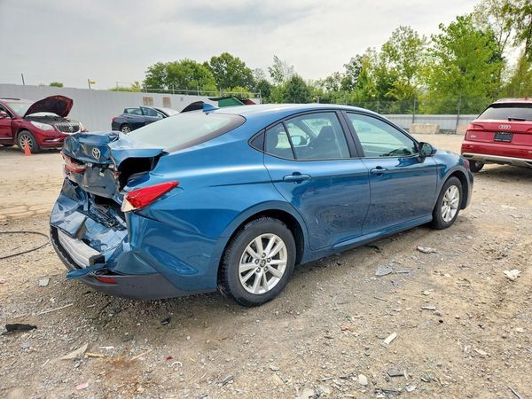 2025 TOYOTA CAMRY
