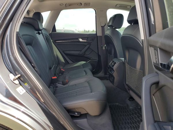 2019 AUDI Q5 quattro Premium