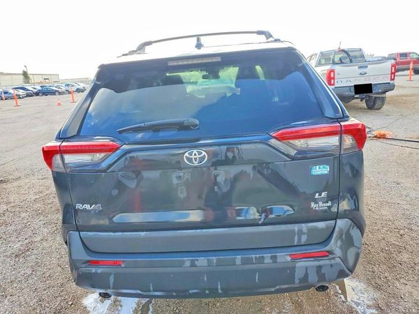 2020 TOYOTA RAV4 LE — DIRR