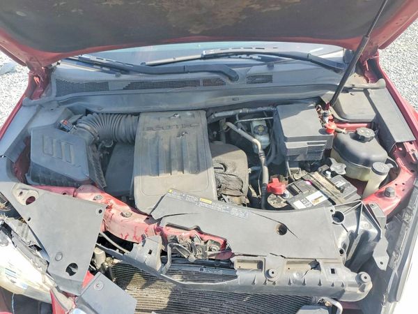 2013 CHEVROLET EQUINOX LTZ — Engine bay