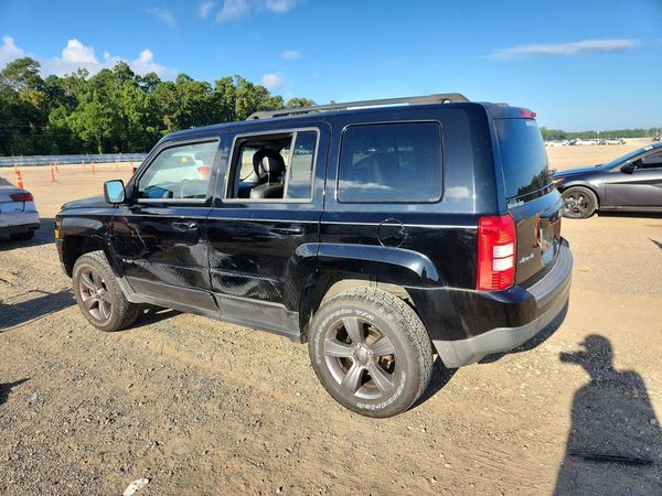 2015 JEEP PATRIOT Latitude