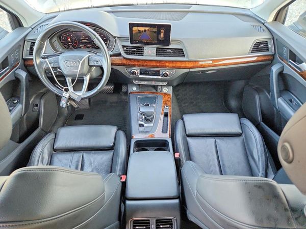 2018 AUDI Q5 quattro Premium Plus