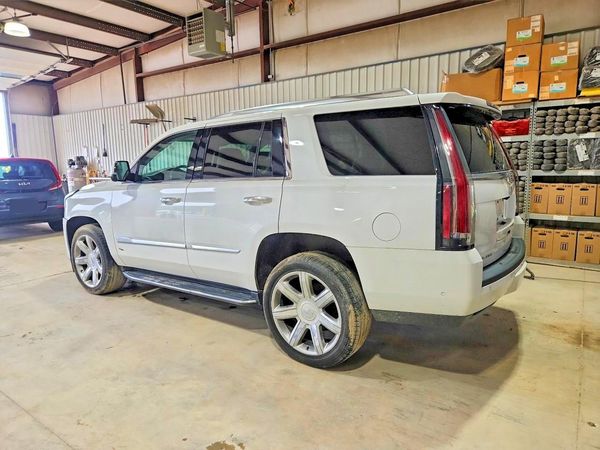 2020 CADILLAC ESCALADE
