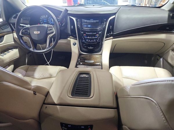 2020 CADILLAC ESCALADE