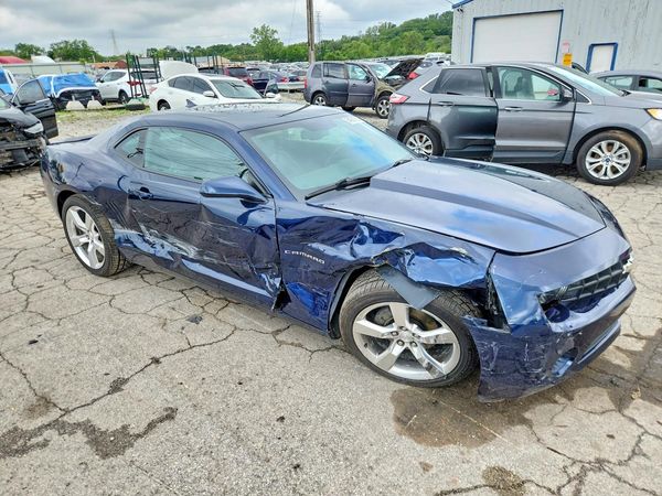 2012 CHEVROLET CAMARO LT2