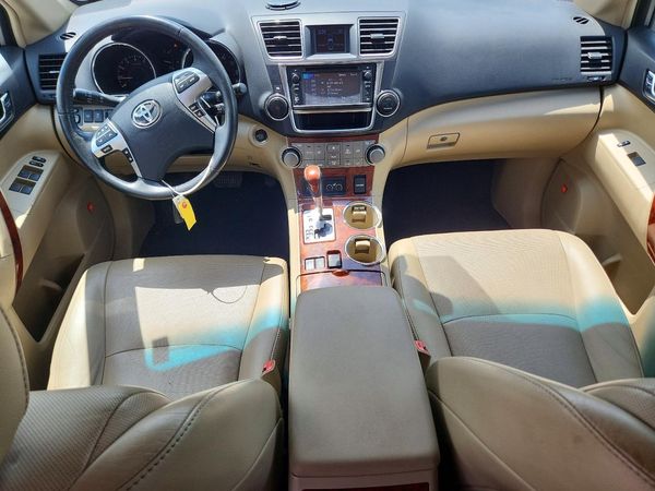 2013 TOYOTA HIGHLANDER Base/Hybrid