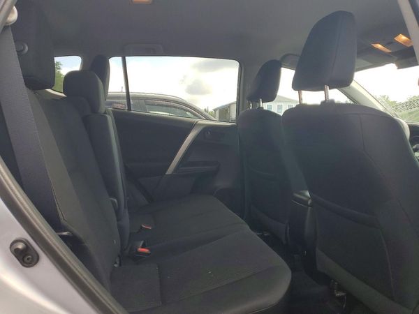 2016 TOYOTA RAV4