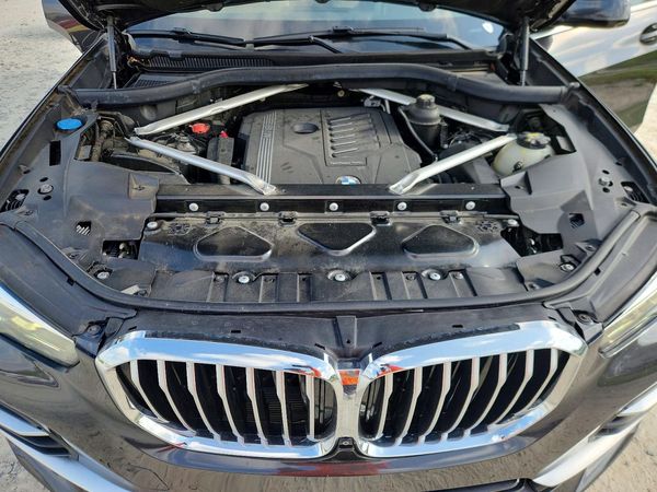 2020 BMW 1100 sDrive40i