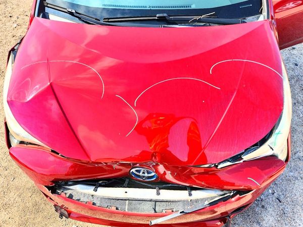 2016 TOYOTA PRIUS