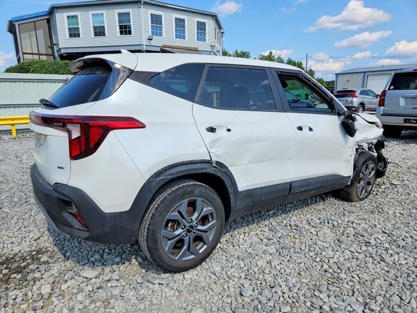 2024 KIA SELTOS LX