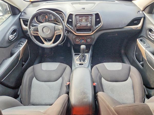 2017 JEEP CHEROKEE Sport