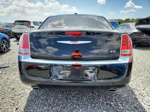 2013 CHRYSLER 300