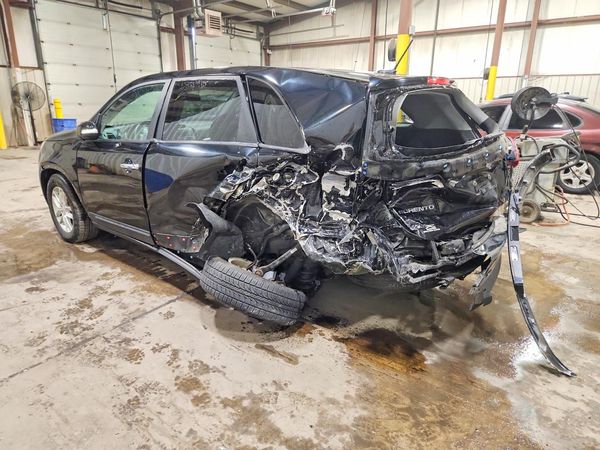 2015 KIA SORENTO GL