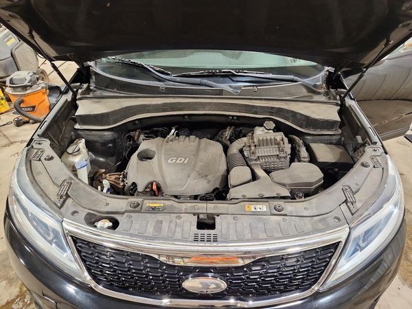 2015 KIA SORENTO GL