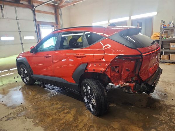 2024 HYUNDAI KONA SE