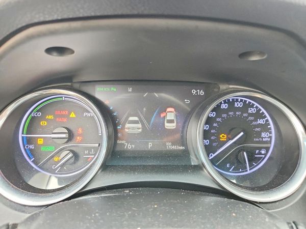 2019 TOYOTA CAMRY SOLA SE/XLE Hybrid — ODOM