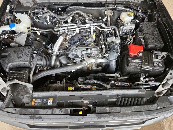 2026 FORD BRONCO Big Bend — Engine bay