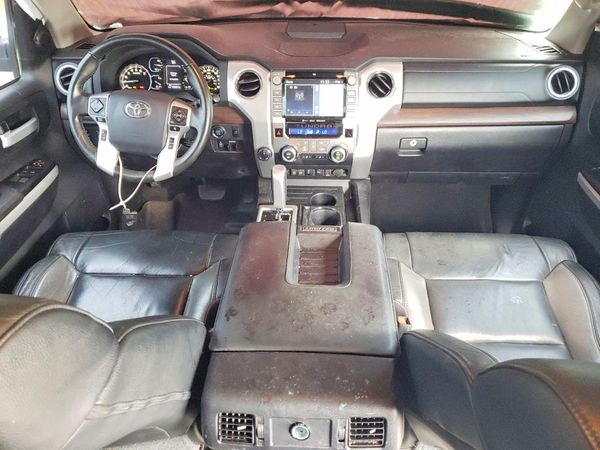 2020 TOYOTA TUNDRA