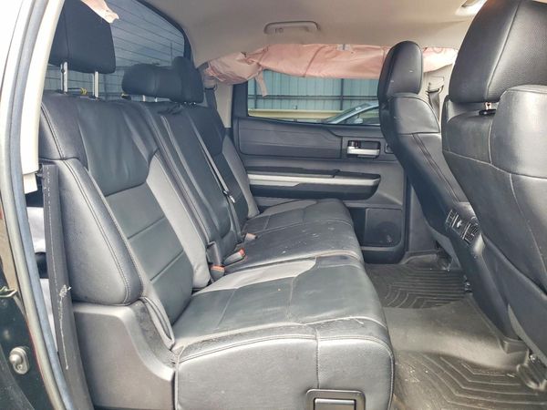 2020 TOYOTA TUNDRA