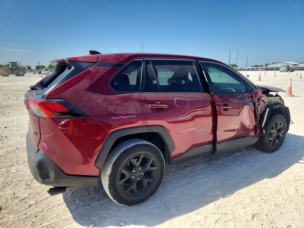 2022 TOYOTA RAV4 LE