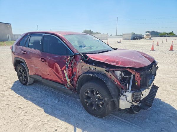 2022 TOYOTA RAV4 LE