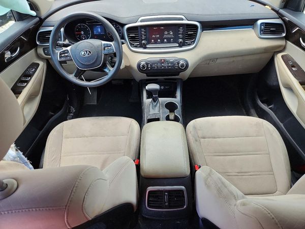 2020 KIA SORENTO