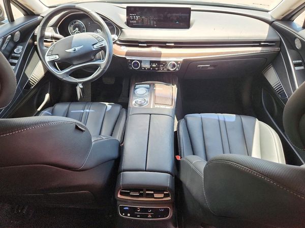 2021 GENESIS G80