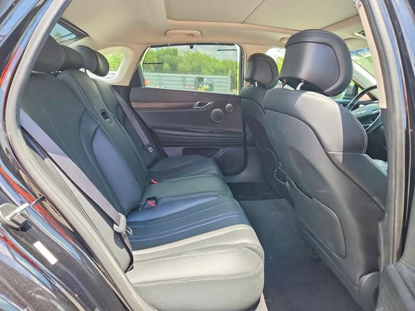 2021 GENESIS G80