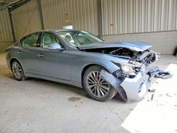 2018 INFINITI Q50