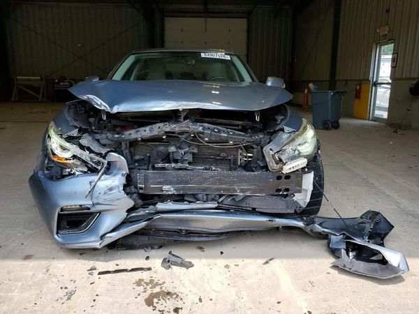 2018 INFINITI Q50