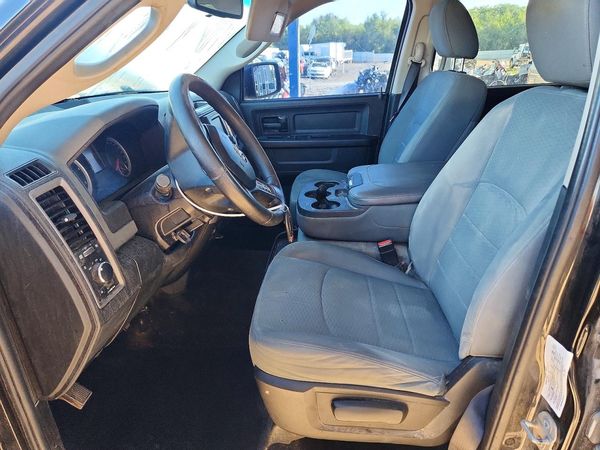 2016 RAM 1500 ST