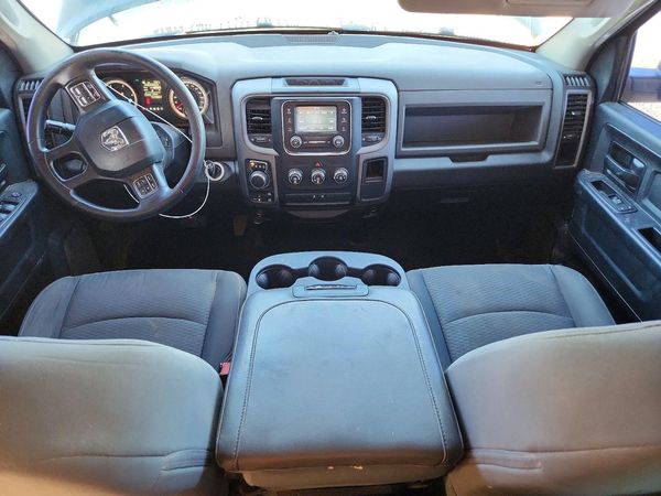 2016 RAM 1500 ST
