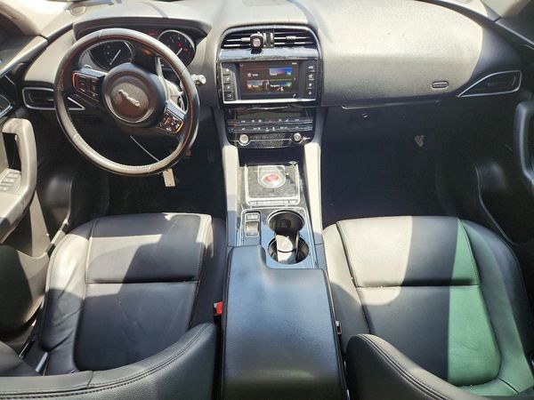 2017 JAGUAR F-PACE Premium — CKPT