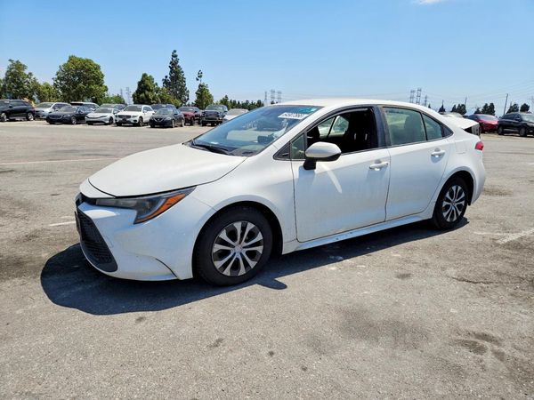 2022 TOYOTA COROLLA LE