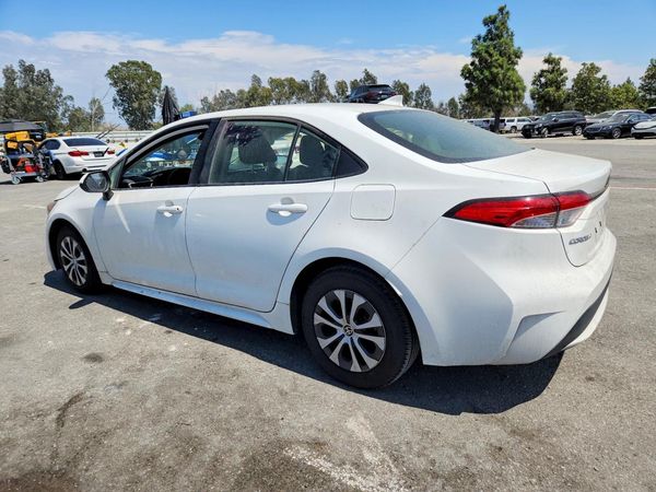2022 TOYOTA COROLLA LE