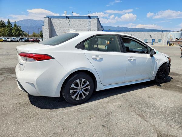 2022 TOYOTA COROLLA LE