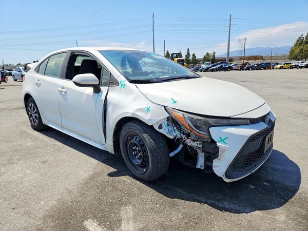 2022 TOYOTA COROLLA LE