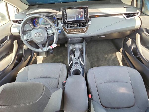 2022 TOYOTA COROLLA LE