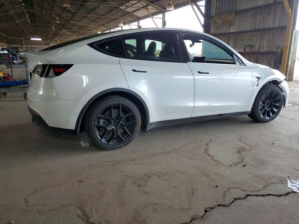 2021 TESLA Y