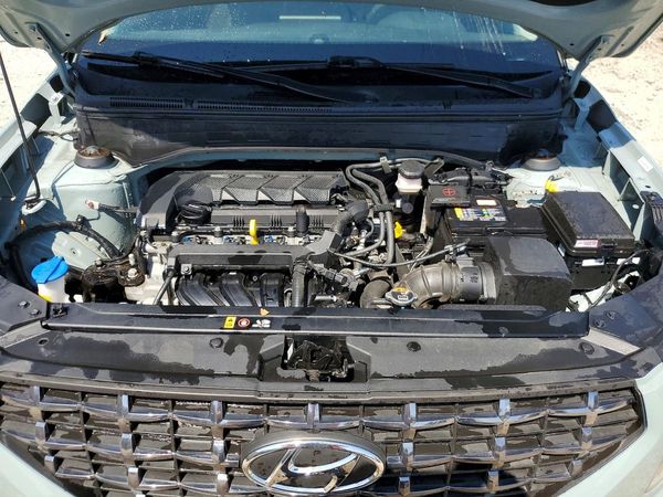 2025 HYUNDAI VENUE SEL, Limited — Engine bay