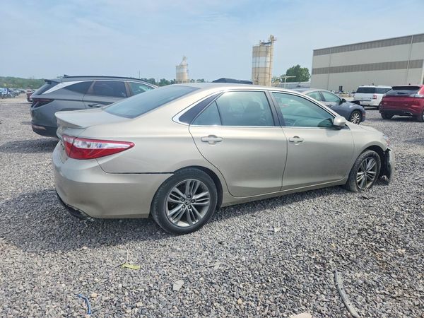 2015 TOYOTA CAMRY