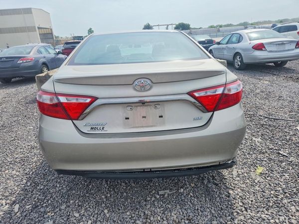 2015 TOYOTA CAMRY