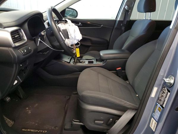 2019 KIA SORENTO L, LX, S