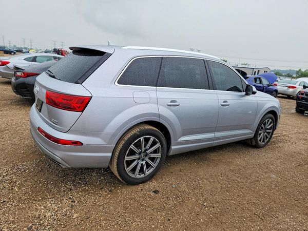 2018 AUDI Q7 quattro Premium Plus