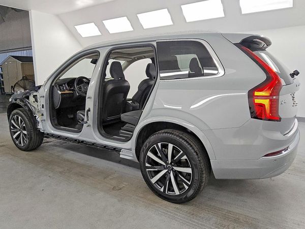 2026 VOLVO XC90 Core — DSRA